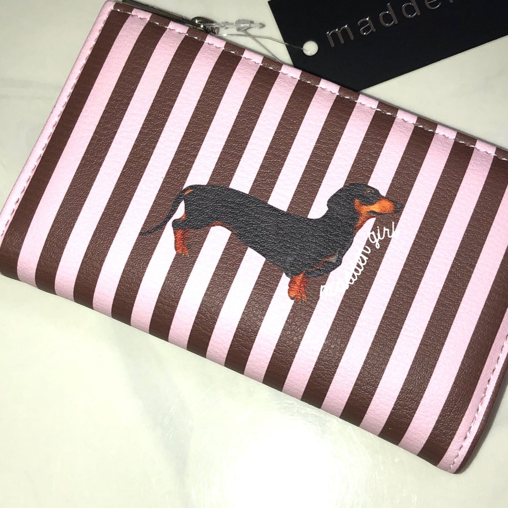 Madden Girl Pink & Brown Striped Bifold Faux Leather Wallet Dachshund Accent NWT - Picture 16 of 16